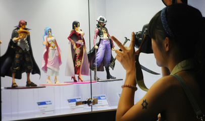 动漫展热潮下的冷思考 粉丝经济驱动衍生品热卖，国产动画创新困境亟待突破